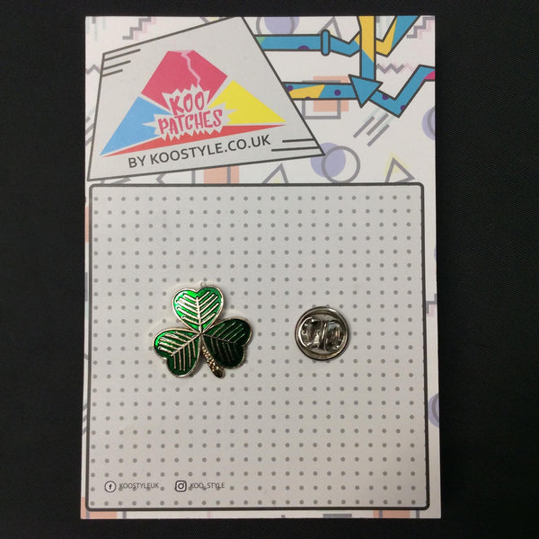 MP0196 - Lucky Green Irish Clover Flag Metal Pin Badge
