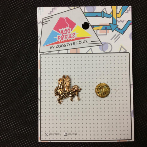 MP0080 - Gold Pegasus Horses Riding  Metal Pin Badge