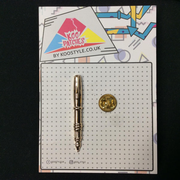 MP0240B - Gold Fountain Pen Metal Pin Badge