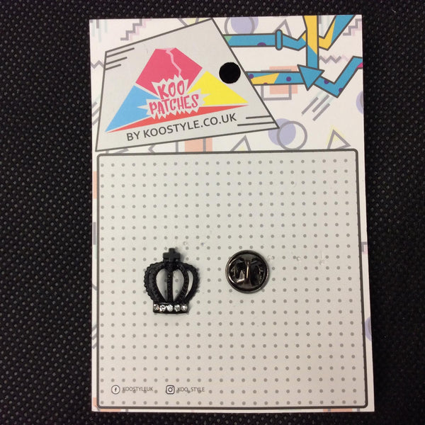 MP0135 - Black 3D Crown Metal Pin Badge