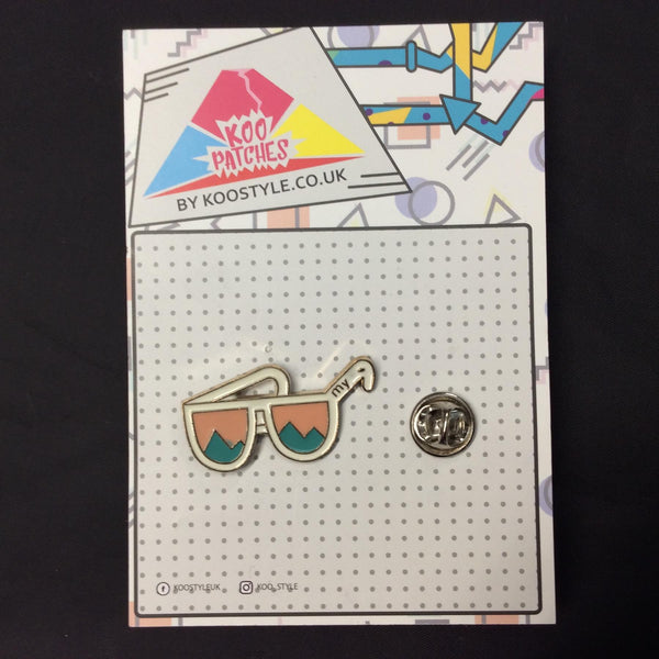 MP0191 - Cool Landscape Glasses Metal Pin Badge