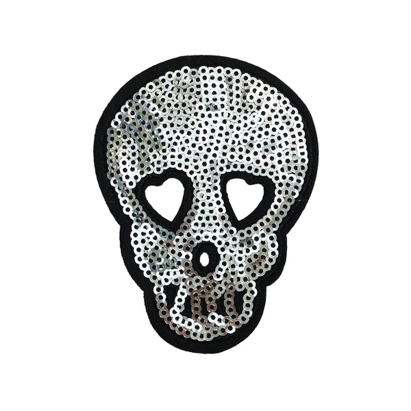 PC3438 - Heart Eyes Sequin Silver Skull (Iron On)