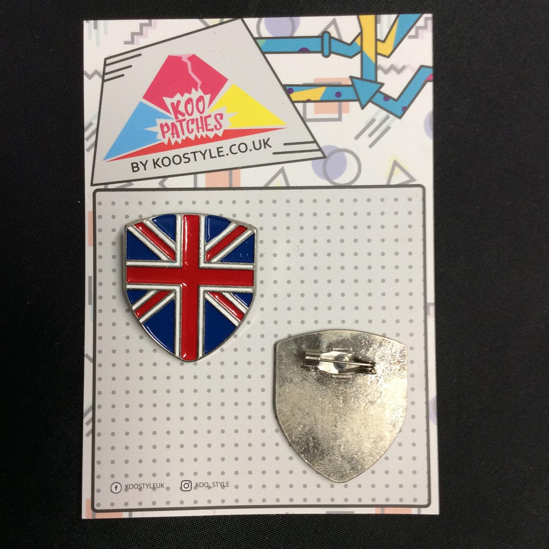 MP0215 - Union Jack Shield Metal Pin Badge | Koo Style UK